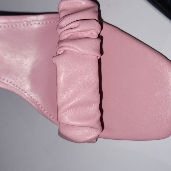 Nine West Light Pink Sandals - Picture 4 of 8